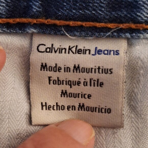 21.Calvin Klein Jeans Sculpted Slim - Picture 3 of 3